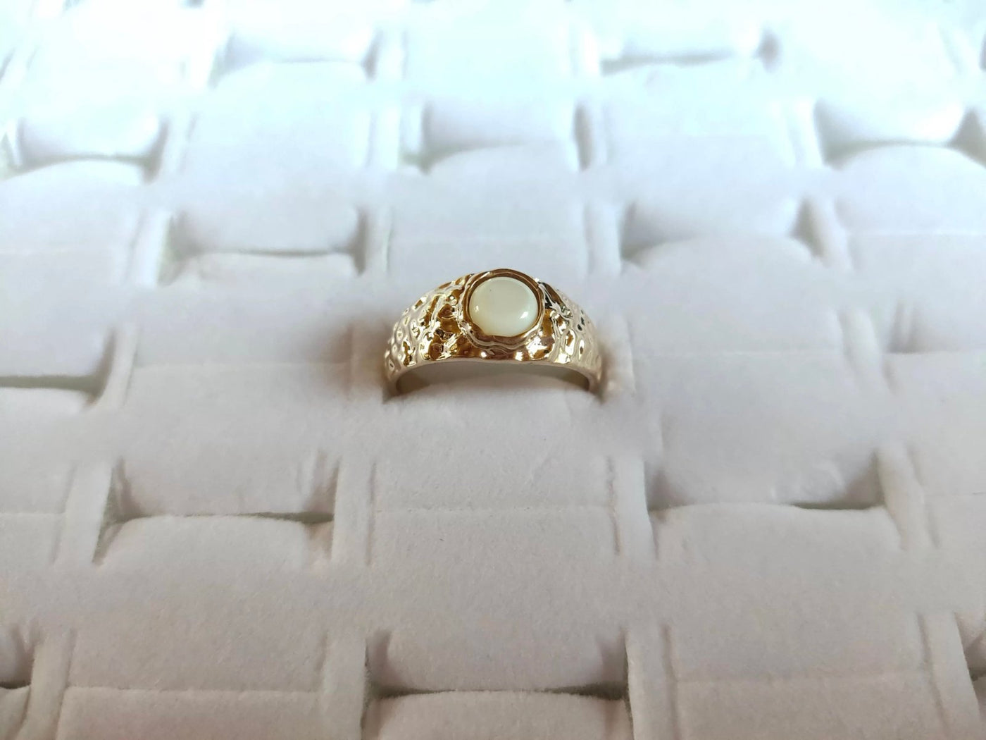 14K Golden Textured Ring Set