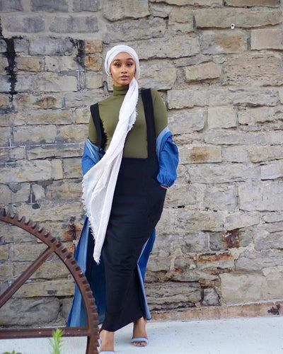 Oversized Middle Eastern Muslim Sling Skirt