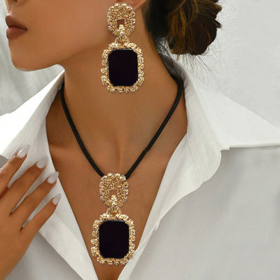 Elegant 14K Gold Plated Black Onyx Statement  Jewelry Set - Necklace And Earrings