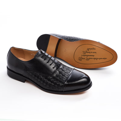 Woven Pattern Embossed Leather Formal Shoes