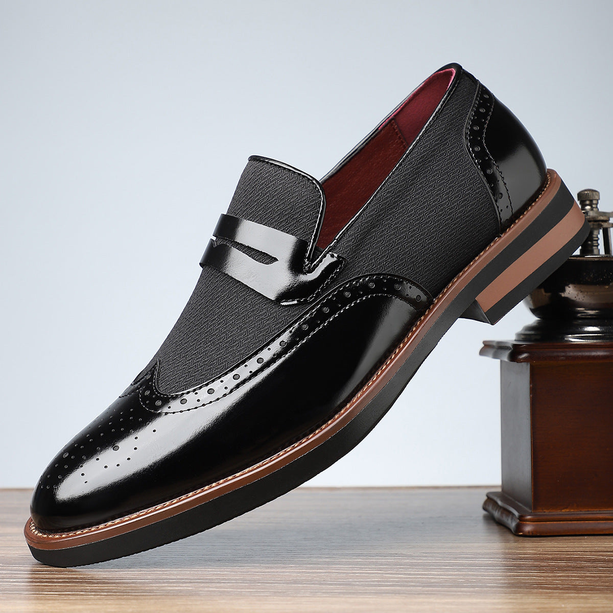 Fashion Personality Male Business Casual Leather Shoes